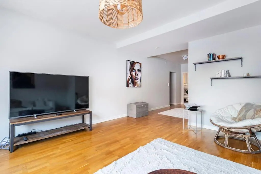100 Sqm Apartment In Stockholms Finest Area - Oestermalm Sweden