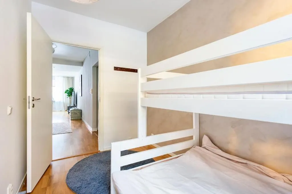 100 Sqm Apartment In Stockholms Finest Area - Oestermalm