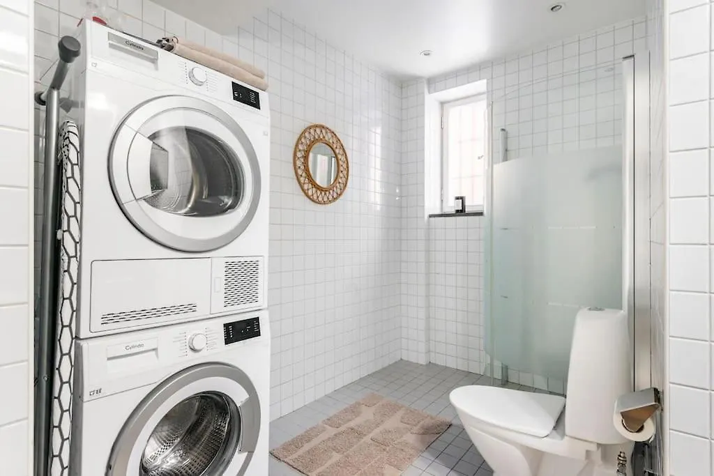 100 Sqm Apartment In Stockholms Finest Area - Oestermalm 0*, Stockholm Sweden