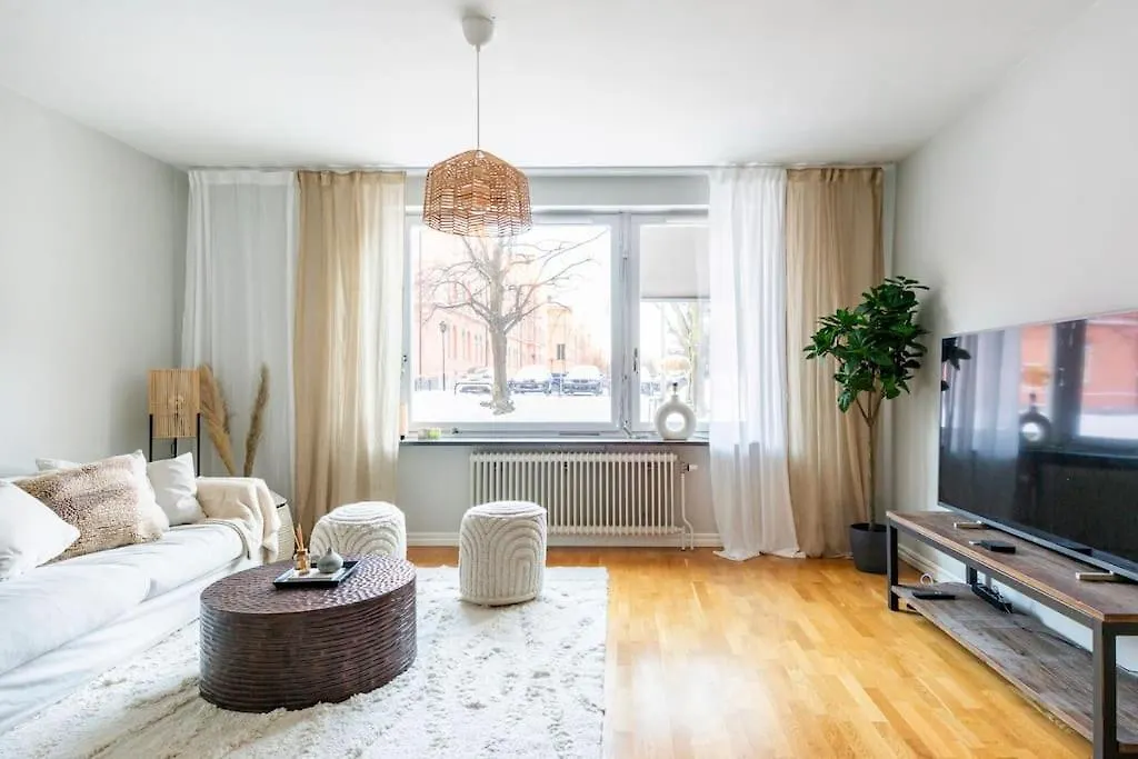 100 Sqm Apartment In Stockholms Finest Area - Oestermalm Sweden