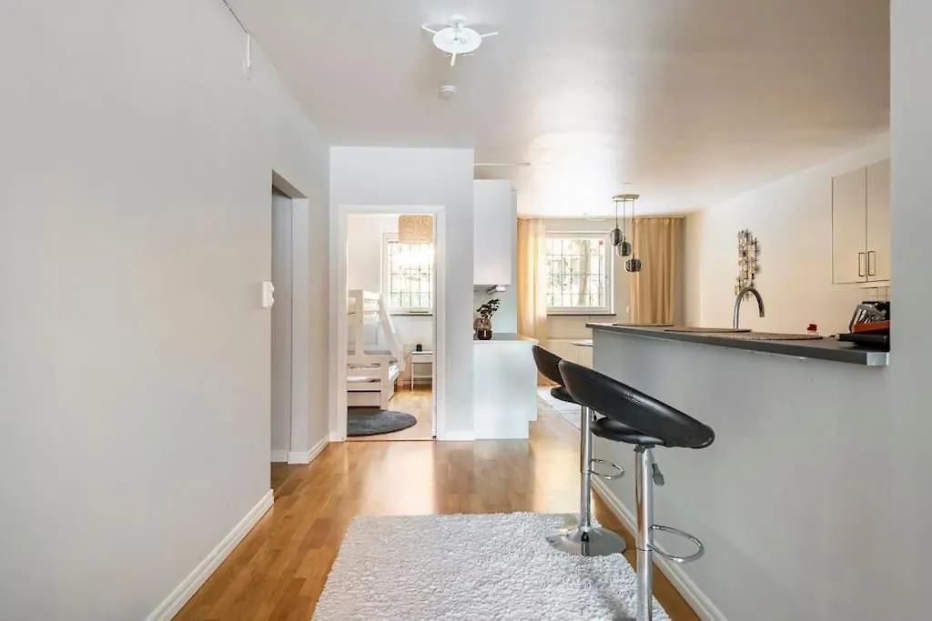 100 Sqm Apartment In Stockholms Finest Area - Oestermalm